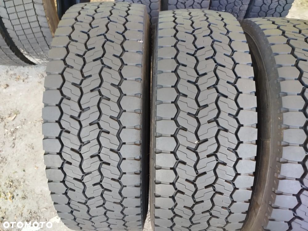 235/75R17.5 132M Michelin X Multi D cena za 4szt. - 2