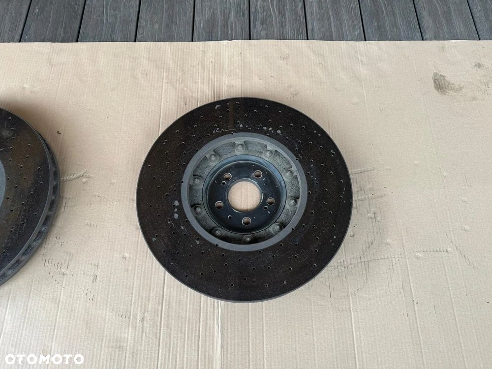 Klocki tarcze hamulcowe Tarcza hamulcowa ceramiczna przód przednia Audi RS6 RS7 RS-6 RS-7 C7 4G0615301AJ 4G0615302Q 4H0698151P Ceramic brake disc front Audi RS6 RS7 2013 2014 2015 2016 2017 2018 - 10