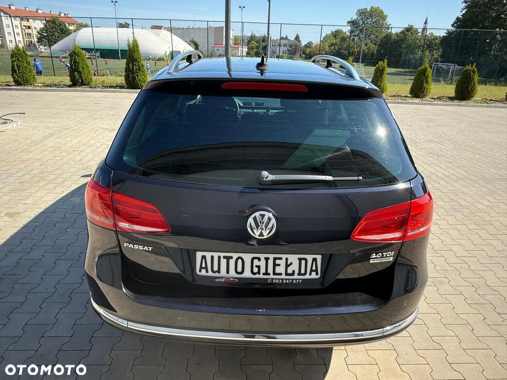 Volkswagen Passat 2.0 TDI Highline DSG - 5