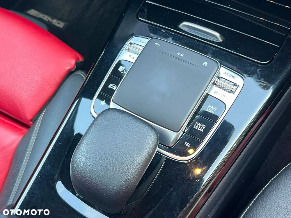 Mercedes-Benz Klasa A 180 d 7G-DCT AMG Line - 16