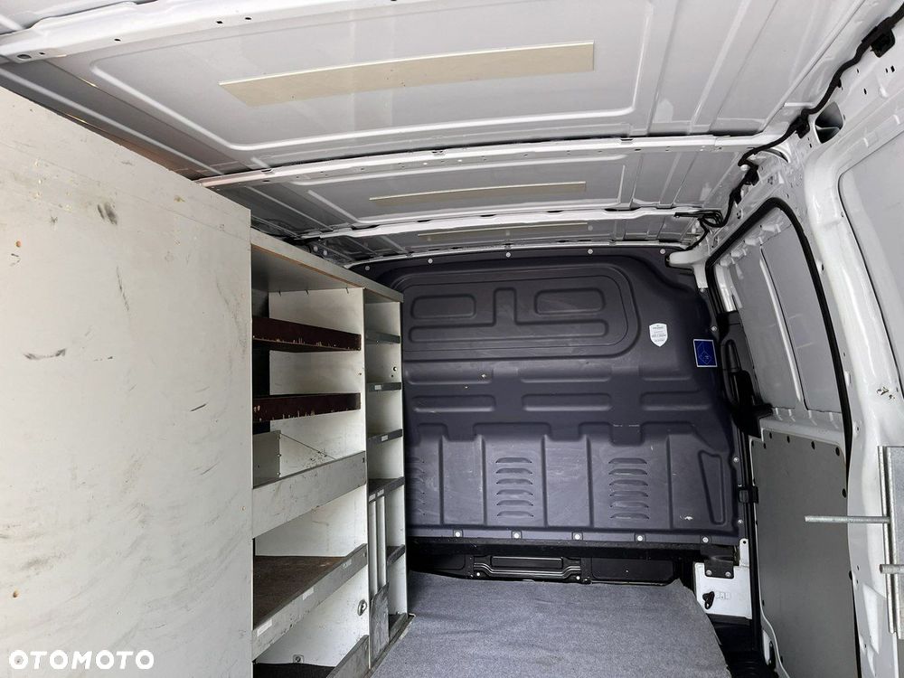 Mercedes-Benz Vito - 28
