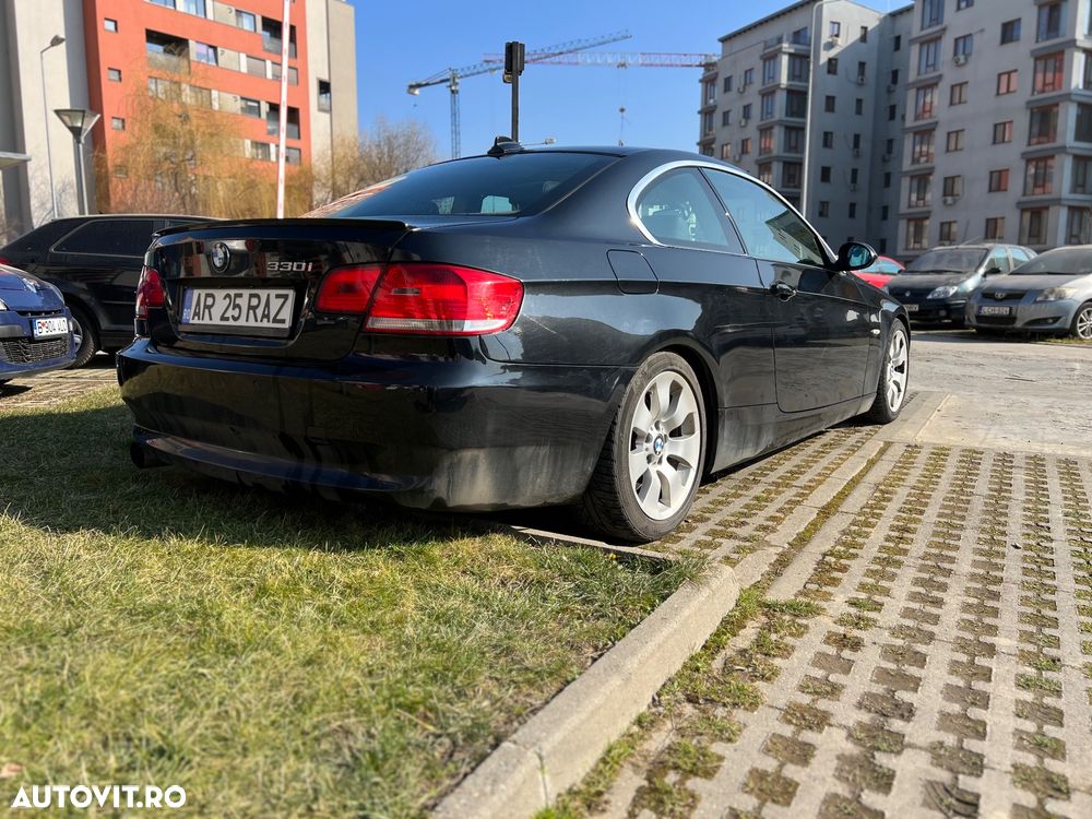 BMW Seria 3 330Ci - 5