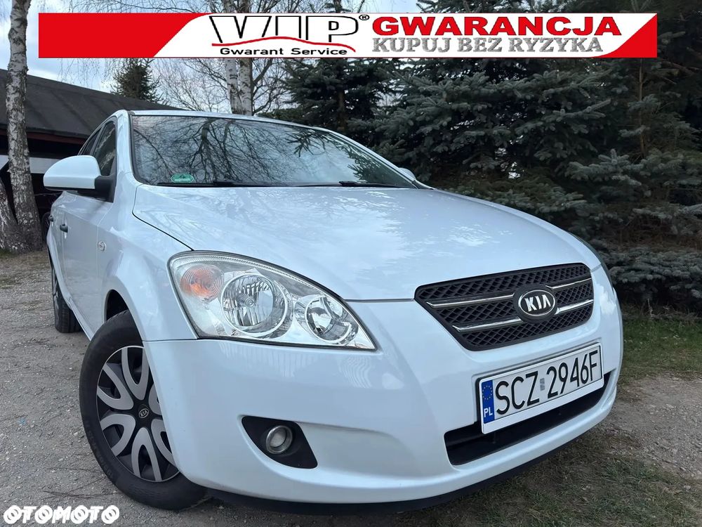 Kia Ceed - 1