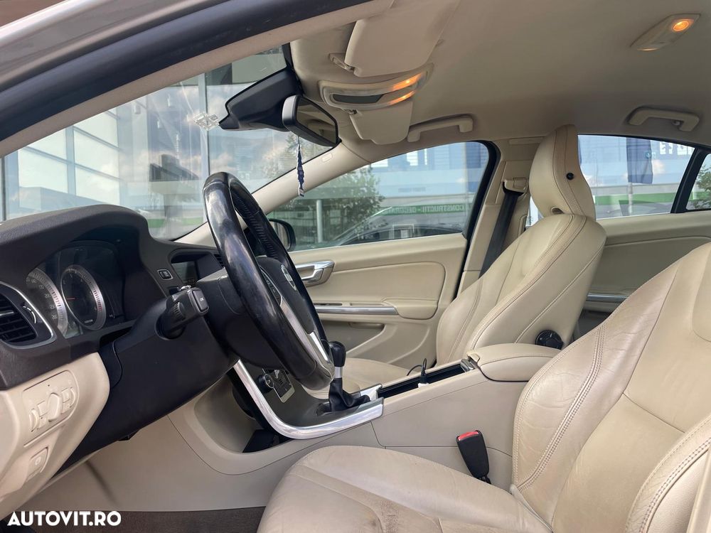 Volvo S60 - 13