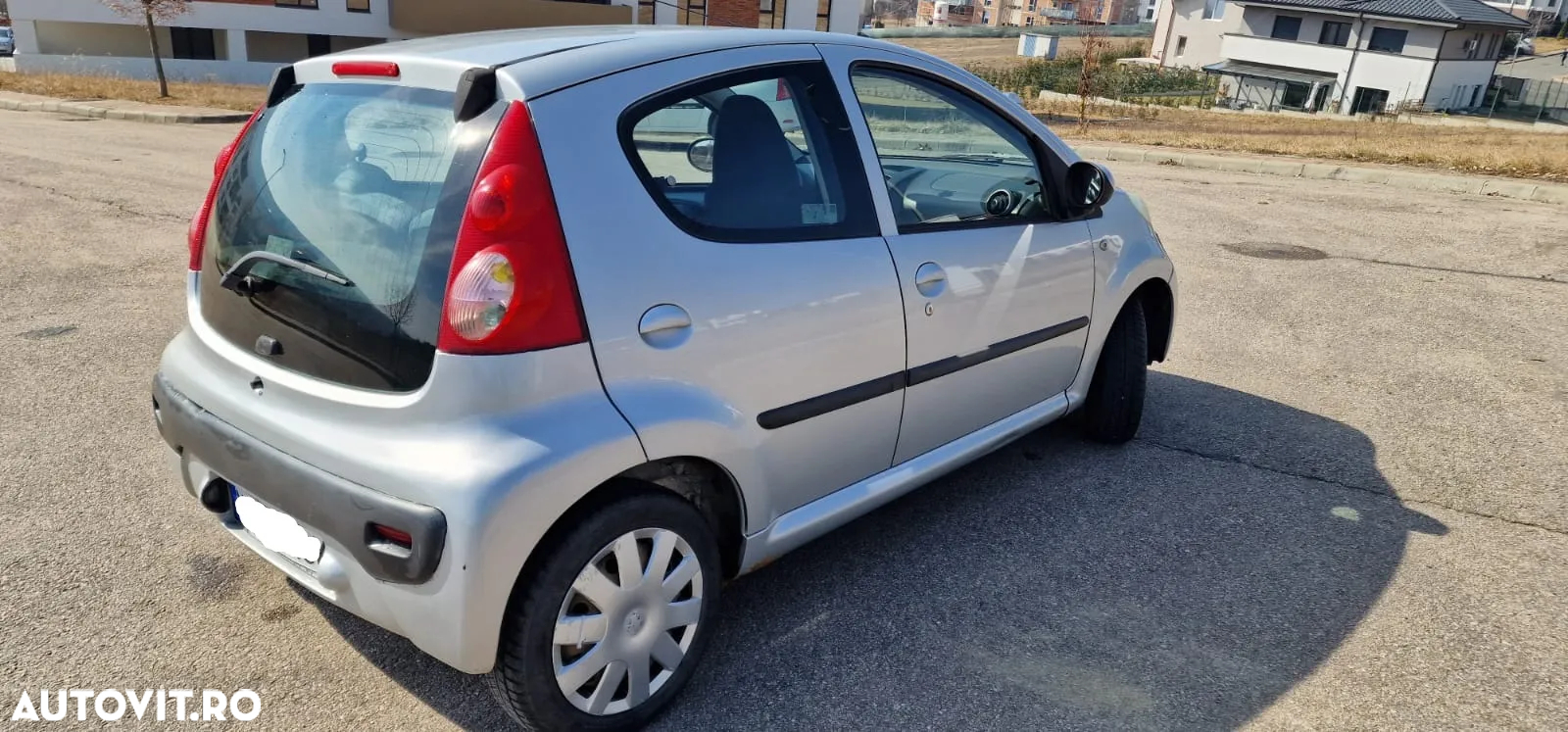 Peugeot 107 - 10