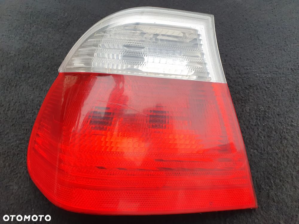BMW E46 LIFT SEDAN LAMPA LEWA TYLNA LEWY TYŁ 8383821 230021L2 - 2