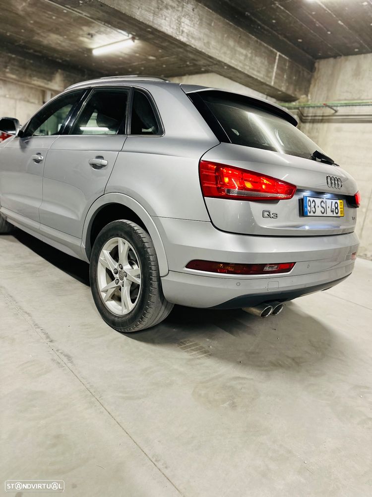Audi Q3 2.0 TDI Sport S tronic - 9