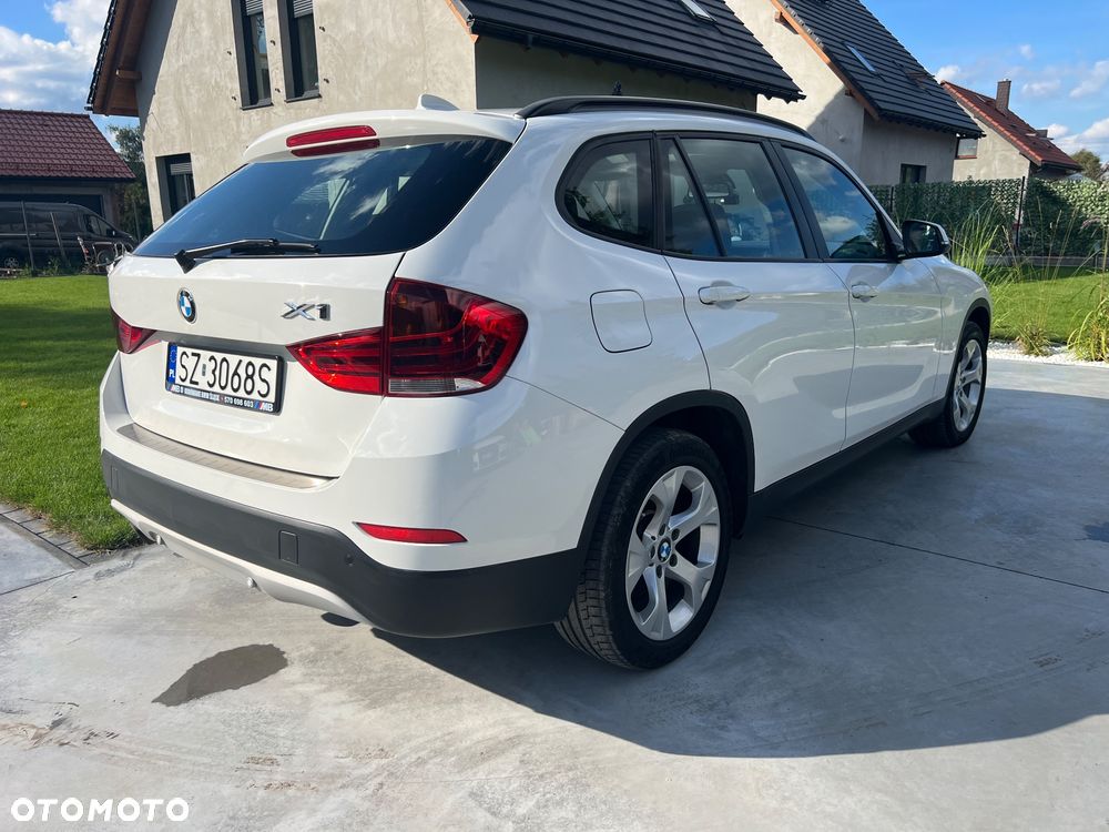 BMW X1 xDrive20d - 8