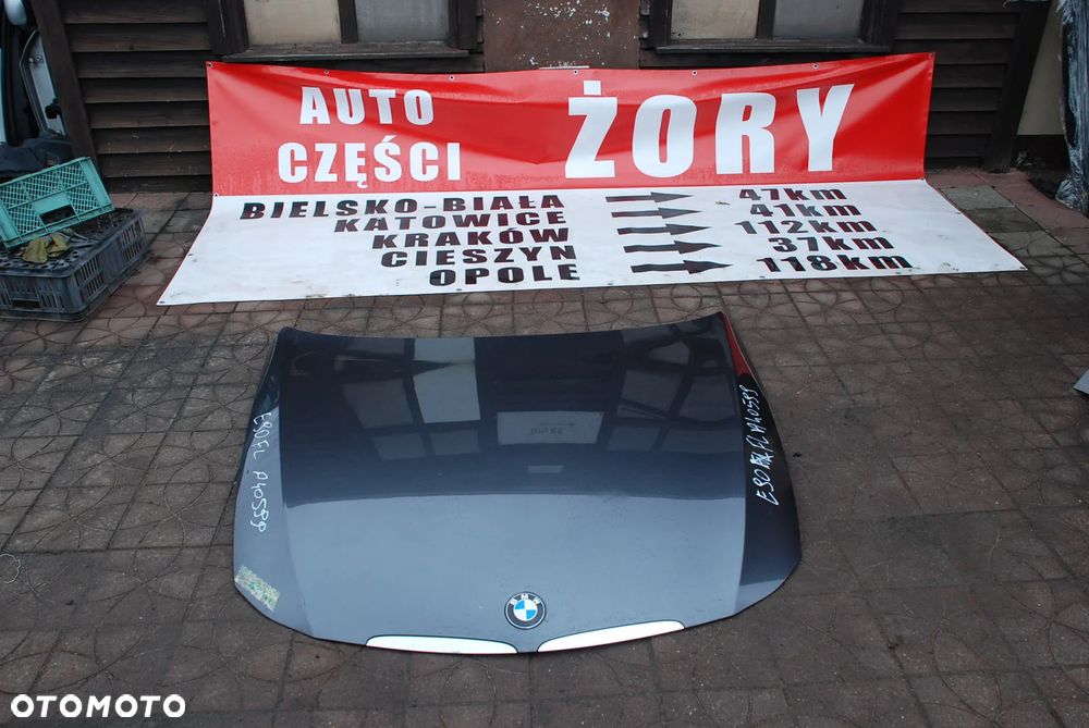 BMW E90 maska  FL nr A40599 WYSYŁKA - 1