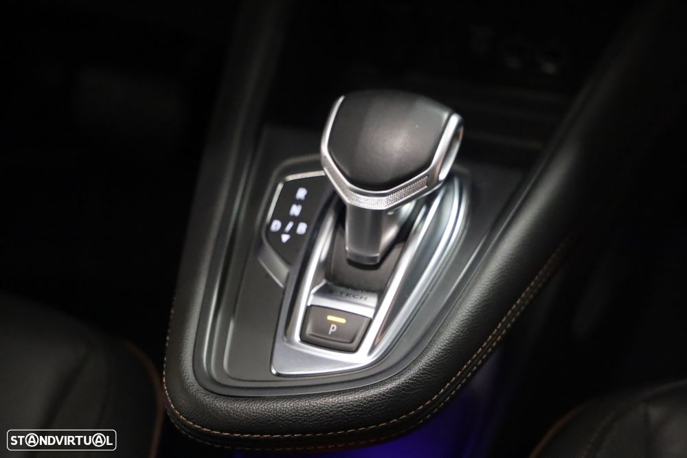 Renault Captur 1.6 E-Tech Plug-In Initiale Paris - 18