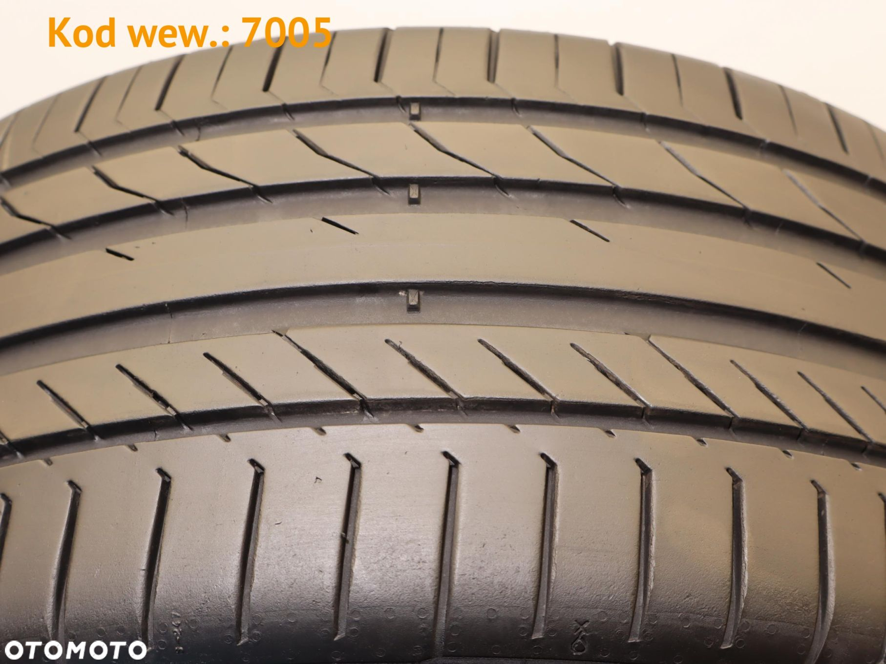 Continental ContiSportContact 5 - 255/40 R20 - 8