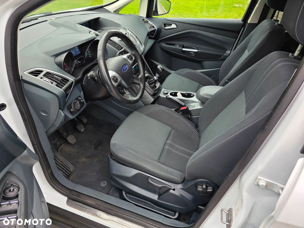 Ford C-MAX 2.0 TDCi Titanium - 7