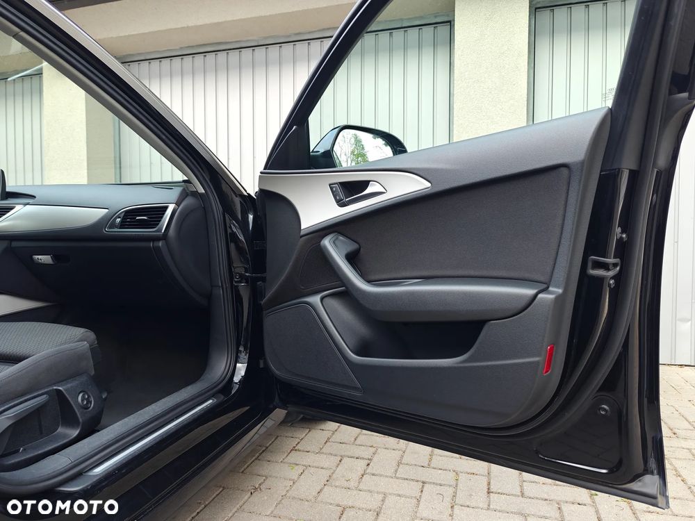 Audi A6 Avant 2.0 TDI Ultra DPF S tronic - 25