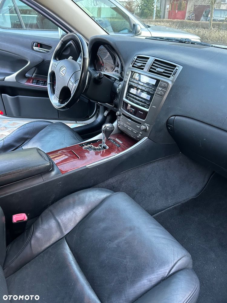 Lexus IS 250 Luxury Line - 13