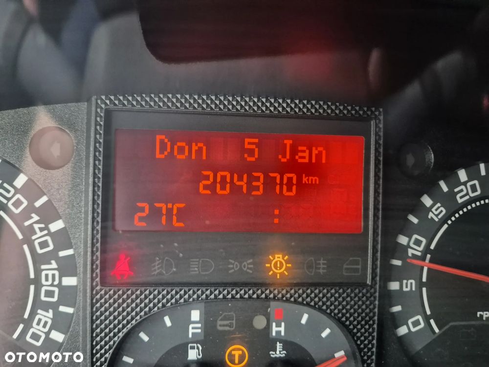 Iveco 65C18 35C15 3.0 180KM/ DMC 3.5t/ Brygadówka/ - 31