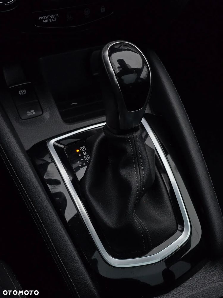 Nissan Qashqai 1.3 DIG-T Tekna DCT - 16