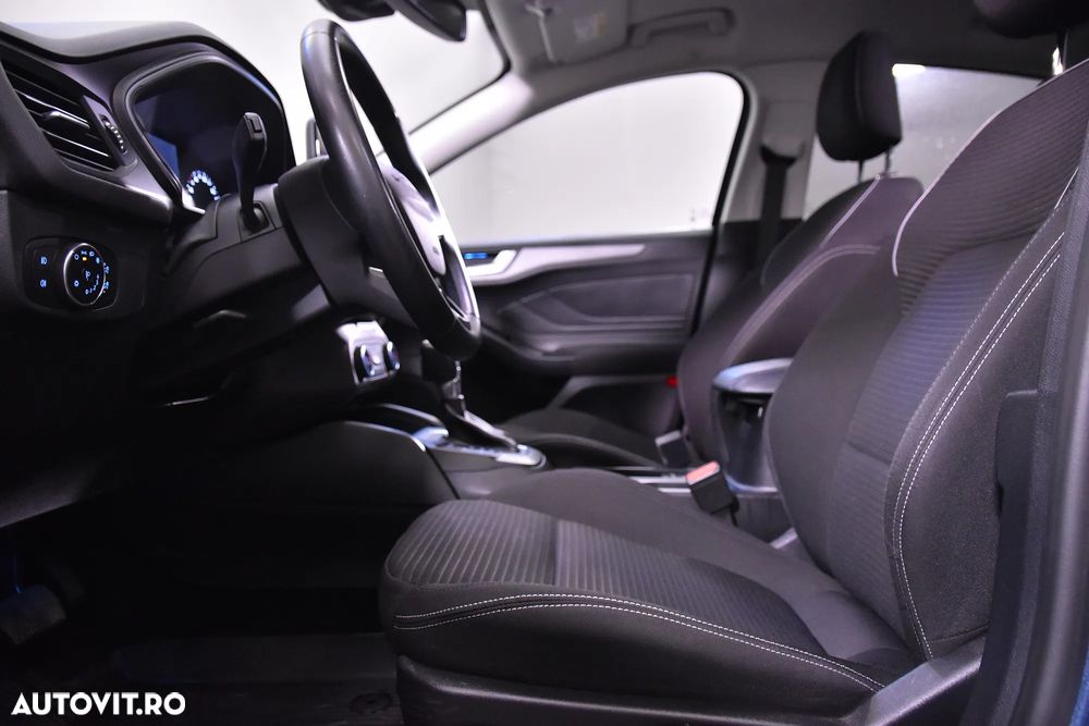 Ford Focus 1.0 EcoBoost MHEV Titanium - 22