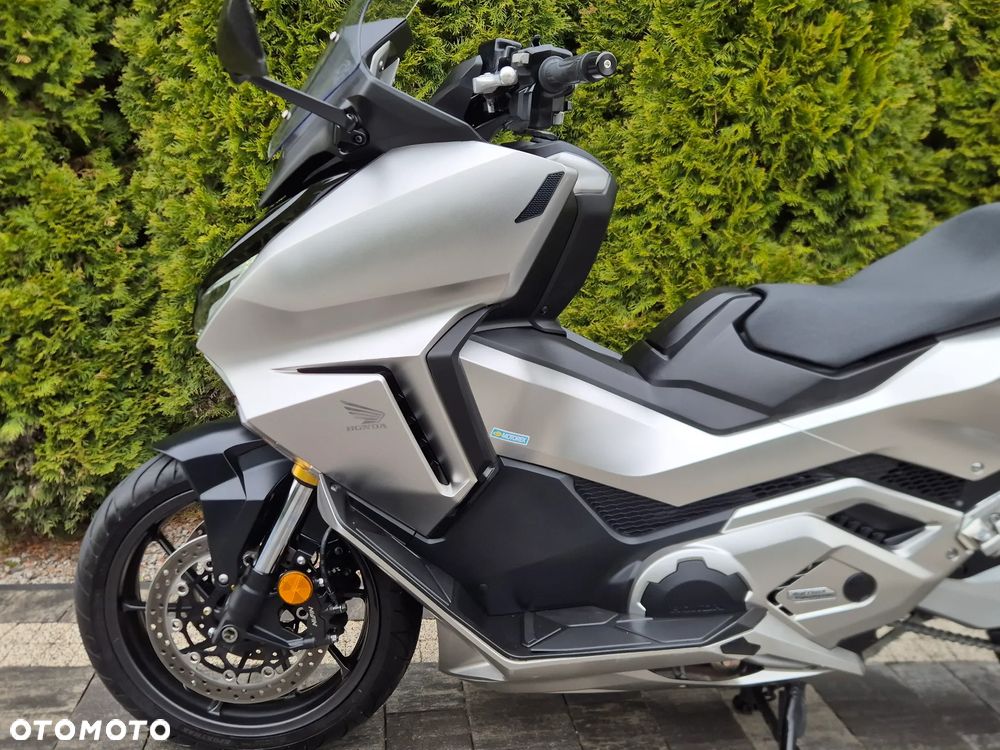 Honda NC - 28