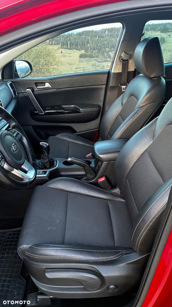 Kia Sportage 1.6 CRDI MHEV L Business Line 4WD - 10