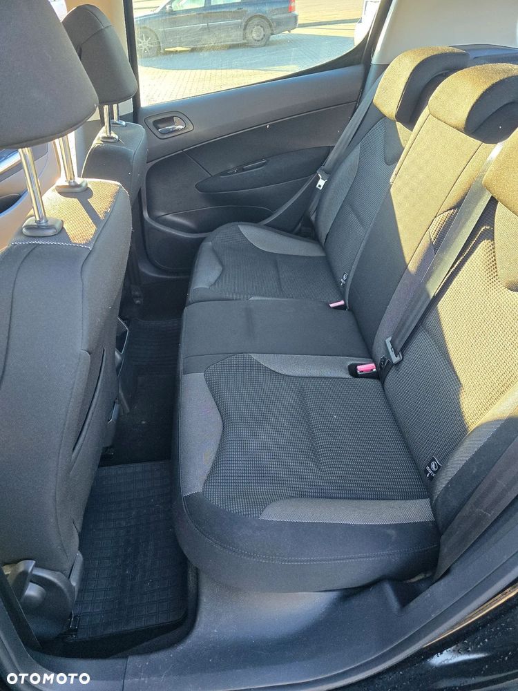 Peugeot 308 150 THP Premium - 16