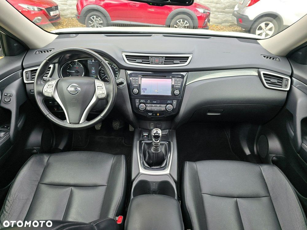 Nissan X-Trail - 8