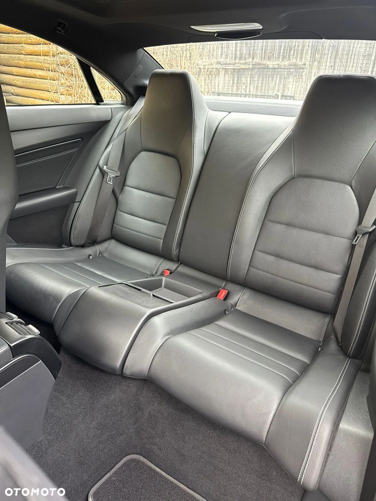 Mercedes-Benz Klasa E 400 7G-TRONIC - 7