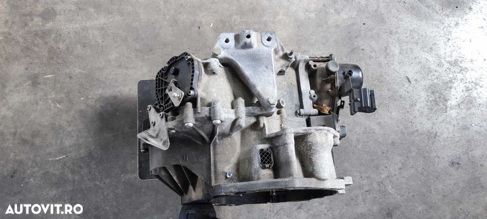 Cutie volkswagen vw golf 6 break DSG 7 cod cutie MGN - 7