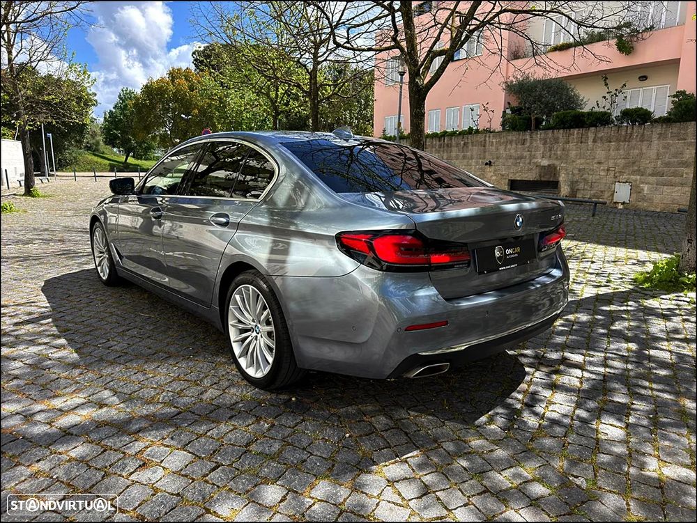 BMW 530 e Line Luxury - 1