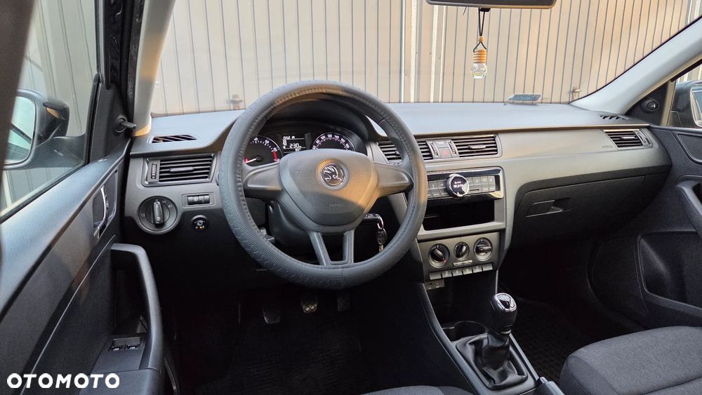 Skoda RAPID 1.2 TSI Active - 8