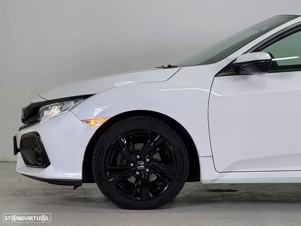 Honda Civic 1.0 i-VTEC Executive Premium - 13