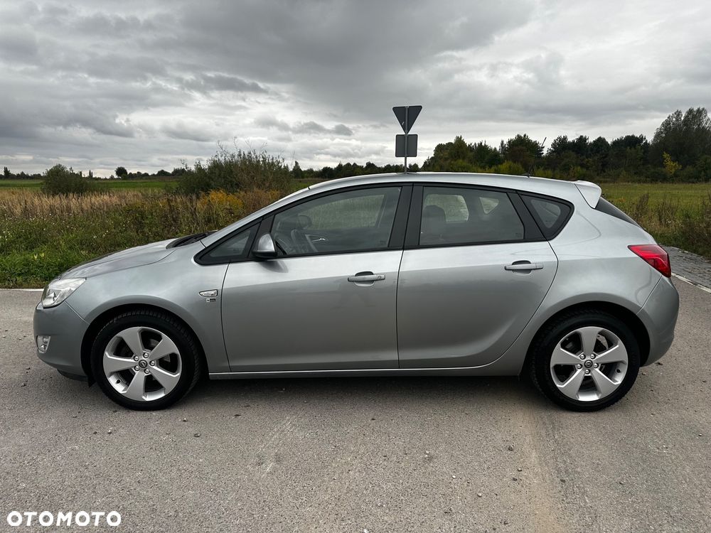 Opel Astra - 7