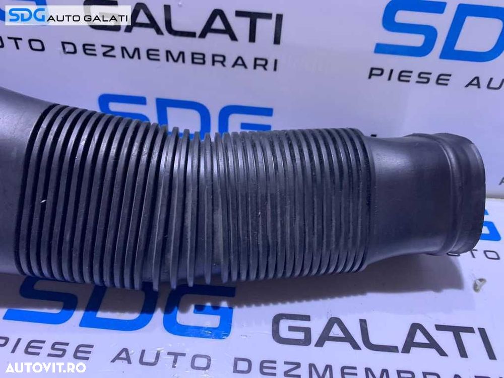 Tub Tubulatura Racord Admisie Aspiratie Carcasa Filtru Aer Seat Cordoba 1.4 TDI AMF BNV BNM BMS 2003 - 2009 Cod 6Q0129618G - 2
