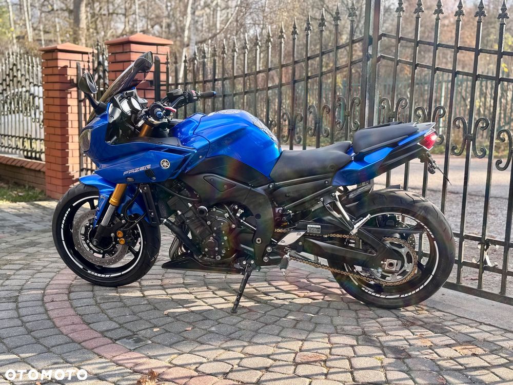 Yamaha FZ8 - 7