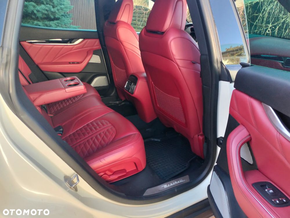 Maserati Levante S Q4 - 7