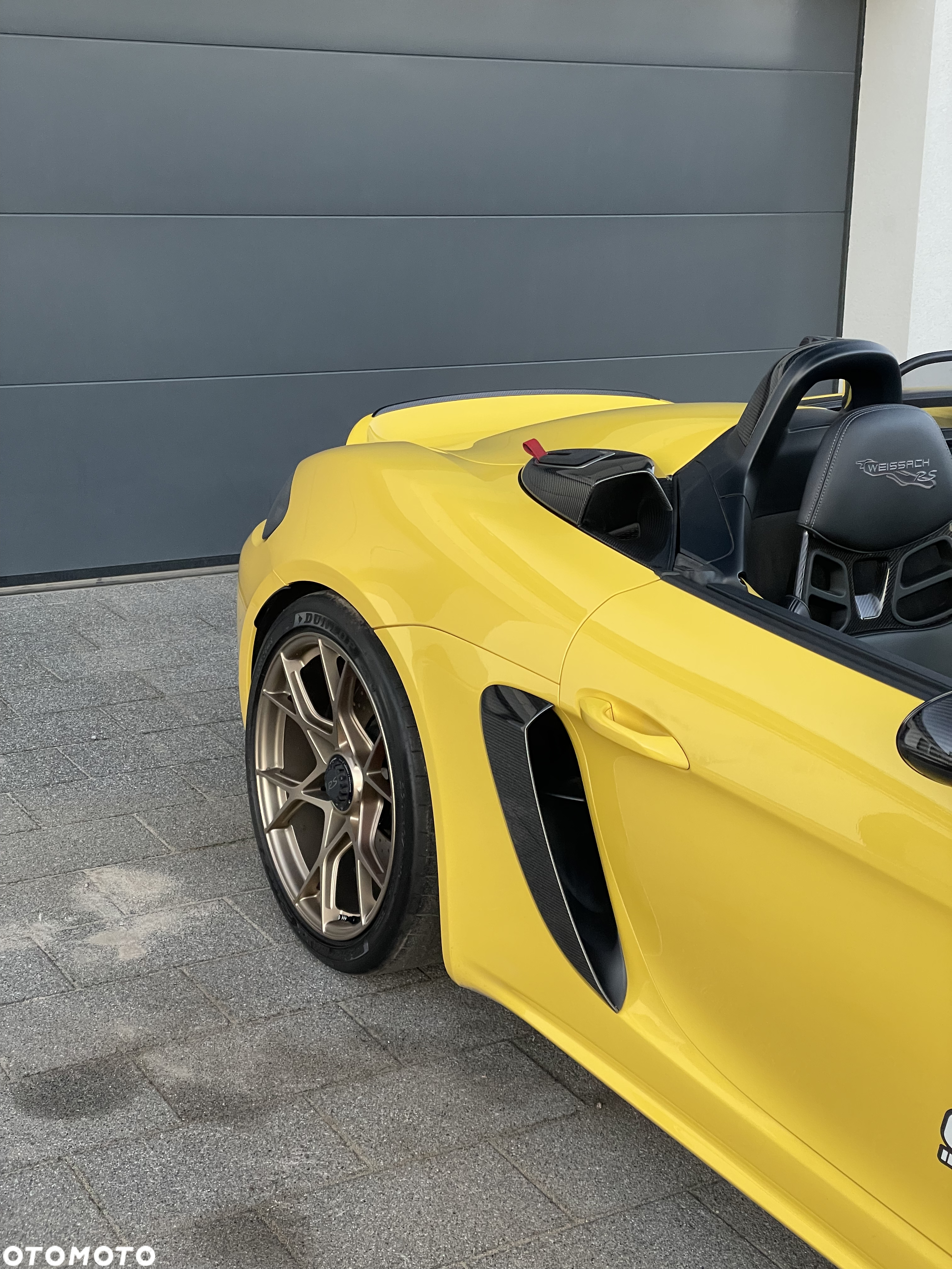Porsche 718 Spyder - 21