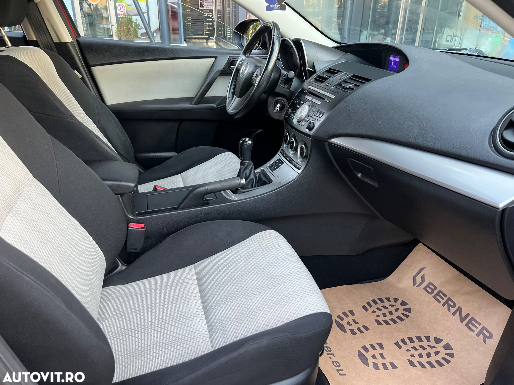 Mazda 3 1.6 MZR Edition - 13
