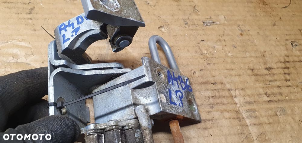 Zawias zawiasy drzwi lewy przód para Audi A4 B6 8E0831411 - 5