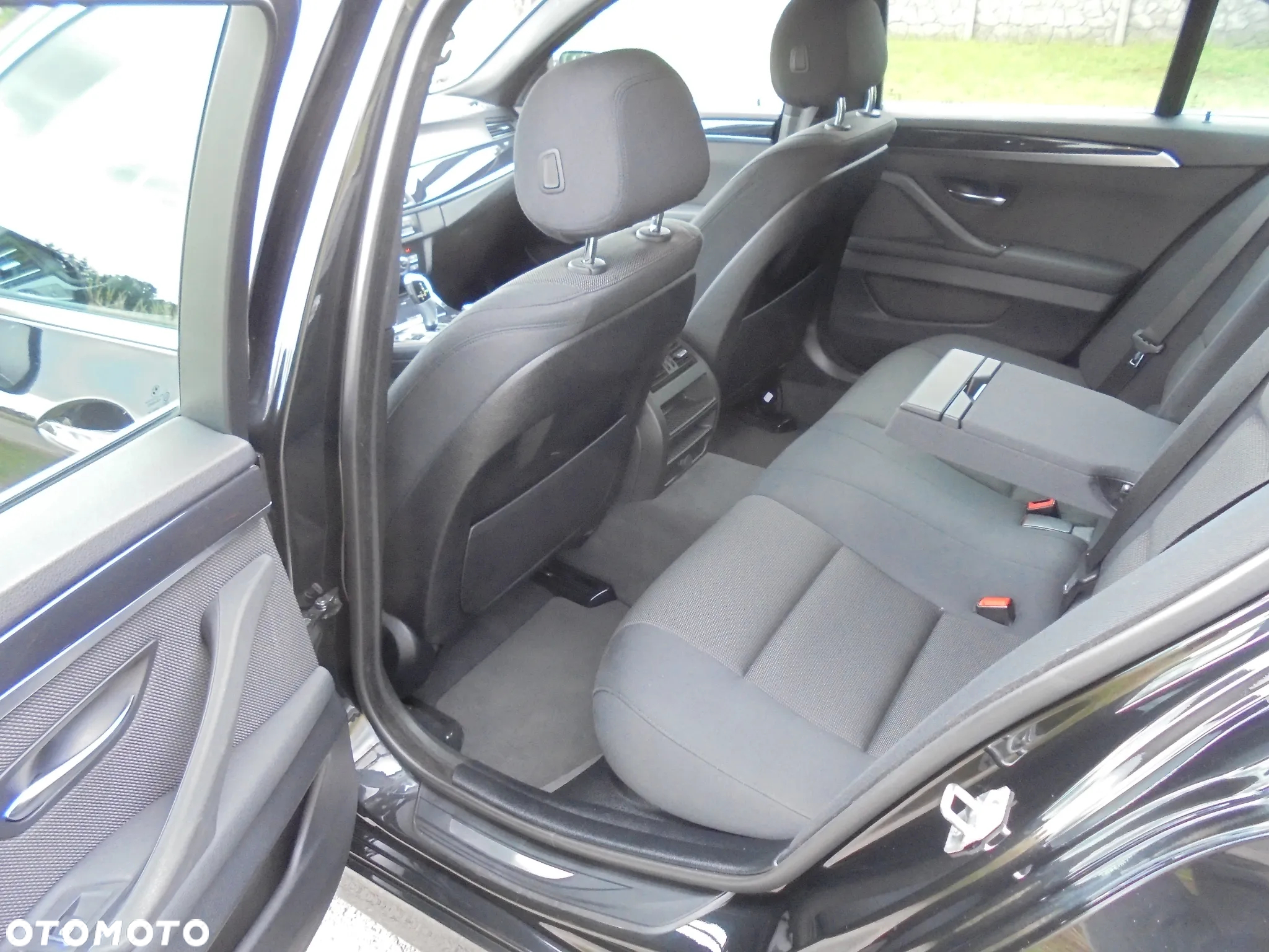 BMW Seria 5 520d Touring Luxury Line - 8