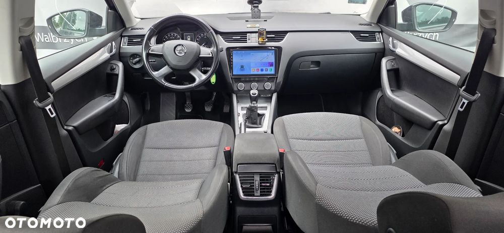 Skoda Octavia 1.6 TDI DPF Active - 8