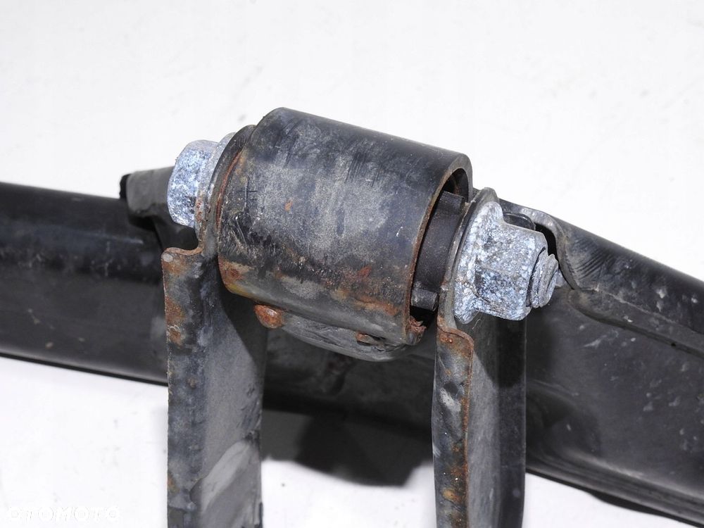 BELKA ROZPÓRKA KIELICHÓW VOLVO V70 II 2.4 T - 6