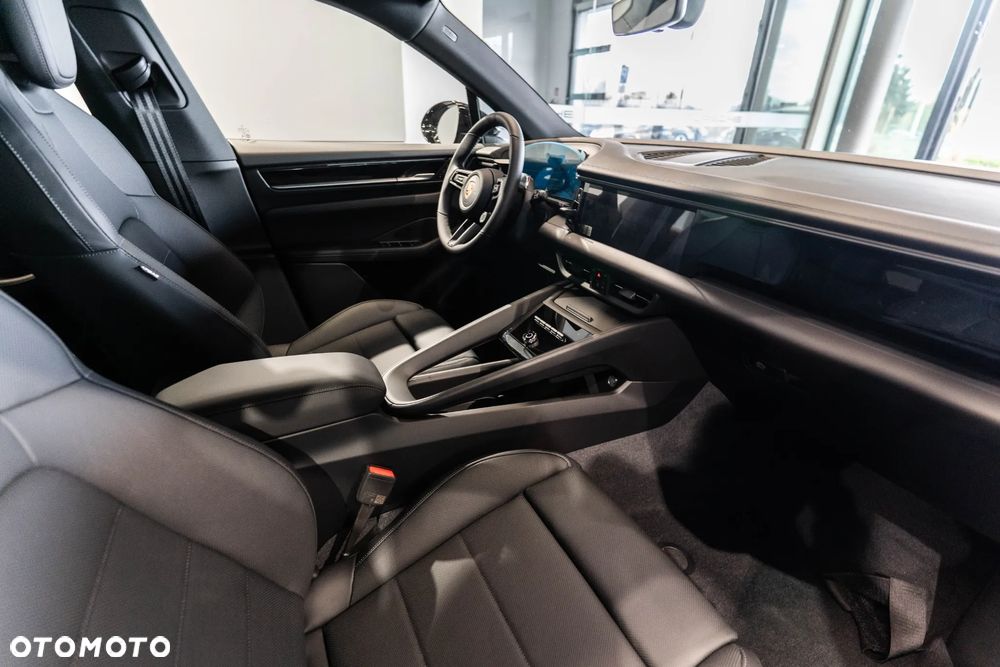 Porsche Macan - 14