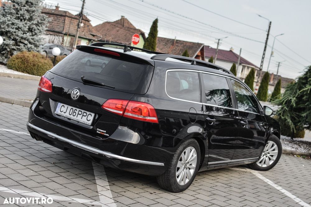 Volkswagen Passat Variant 2.0 TDI BlueMotion Technology DSG Comfortline - 12