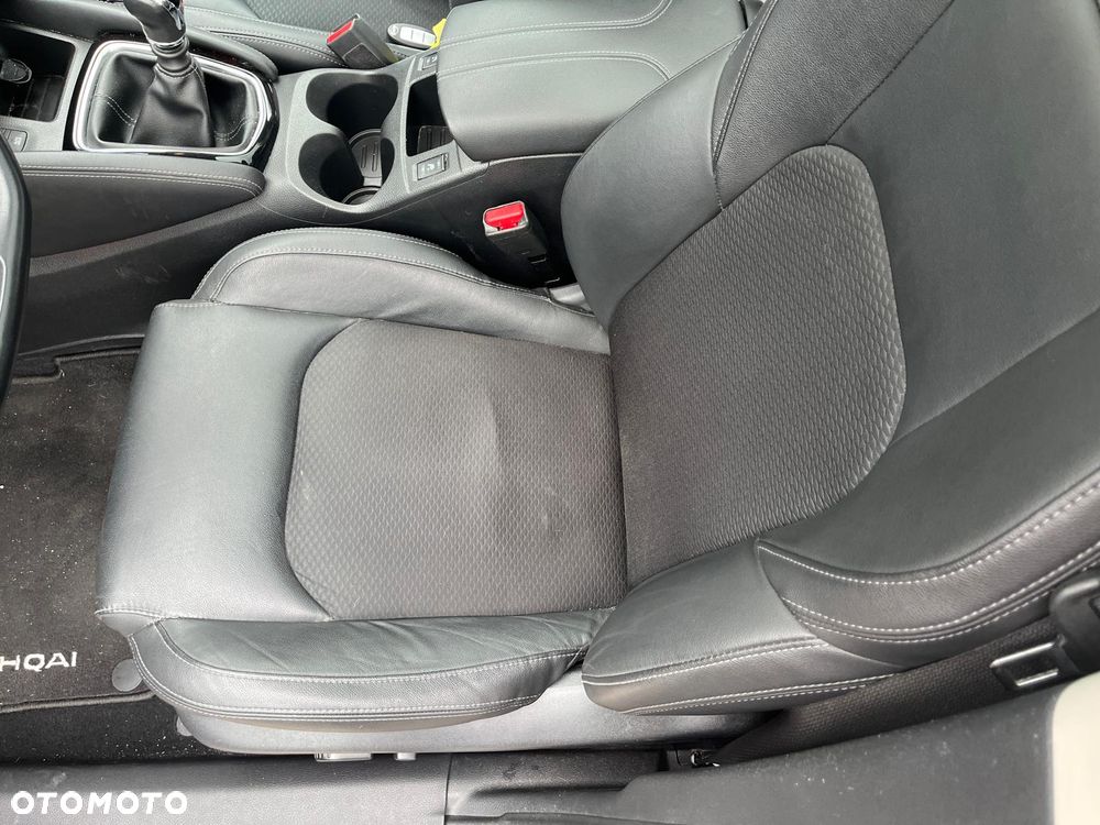 Nissan Qashqai 1.3 DIG-T Tekna - 19