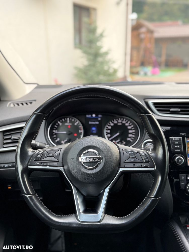Nissan Qashqai 1.7 dCi N-CONNECTA - 12