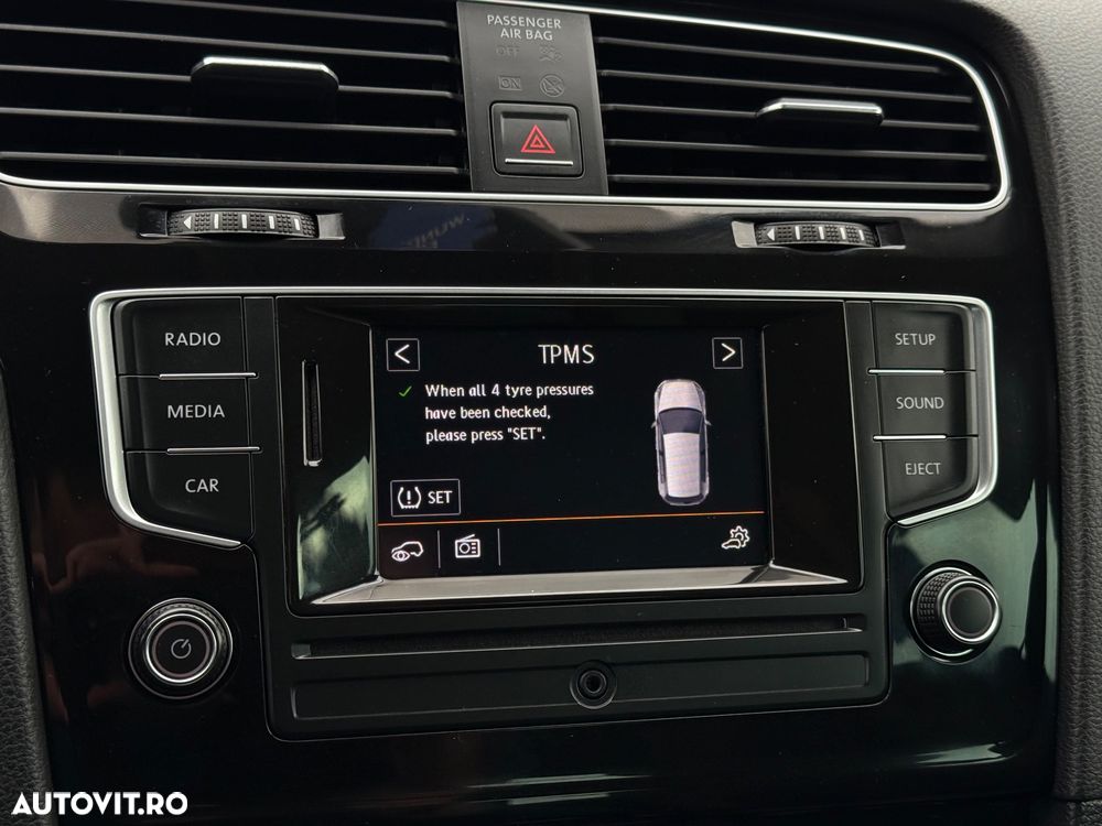 Volkswagen Golf 1.4 TSI Exclusive - 15