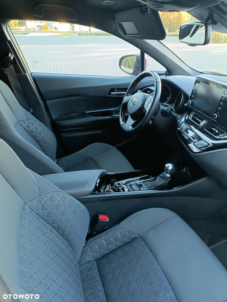 Toyota C-HR - 14