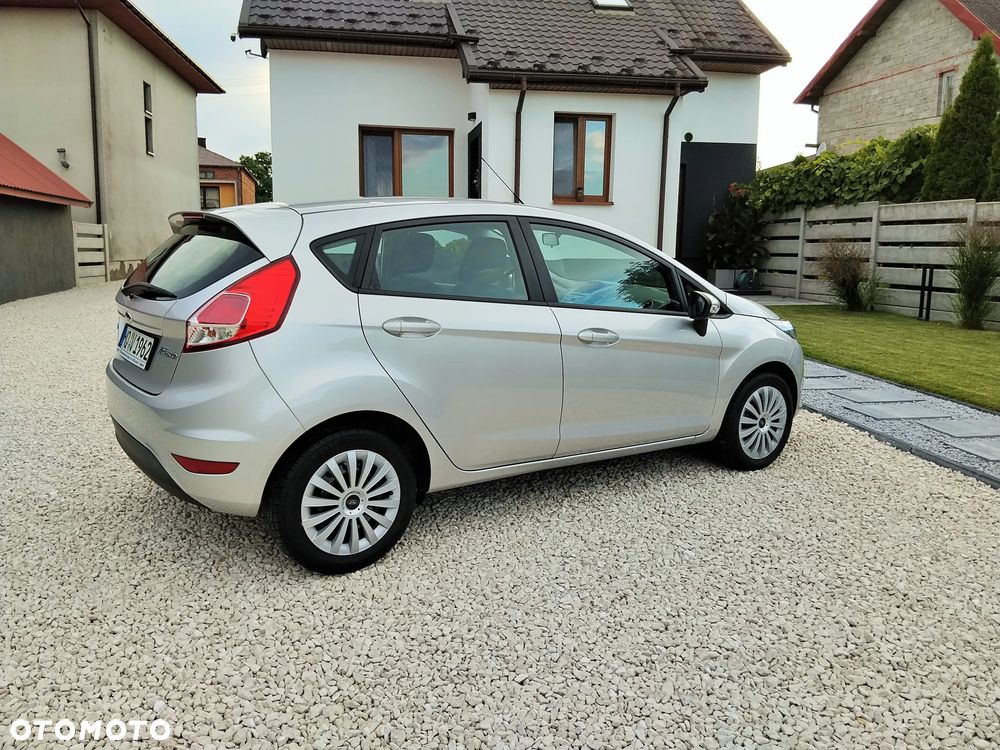 Ford Fiesta - 21