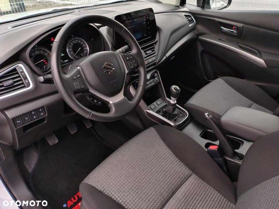 Suzuki SX4 S-Cross - 18