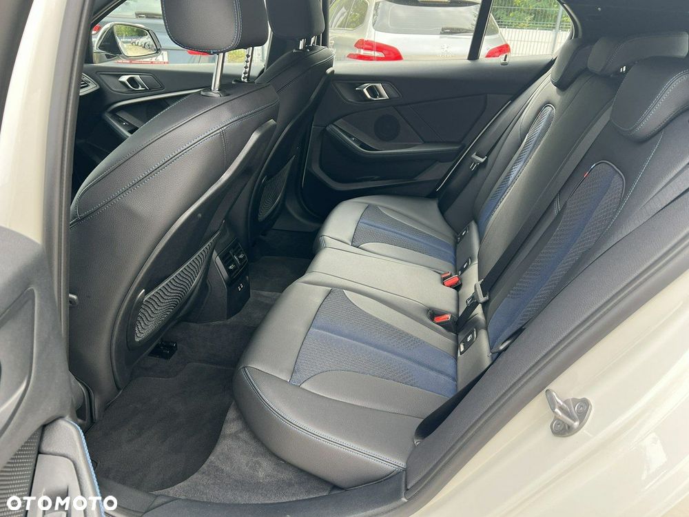 BMW Seria 1 116i M Sport - 31