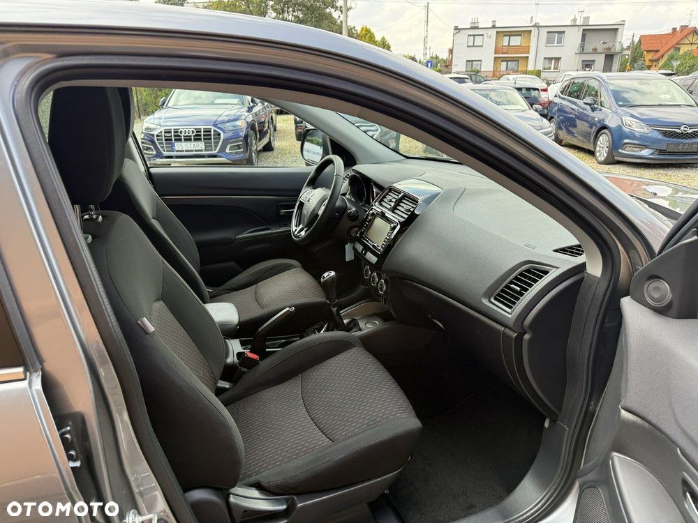 Mitsubishi ASX 1.6 Intense Plus Navi - 25